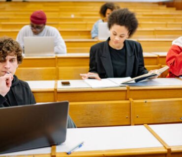 The Art of Academic Writing – A Guide for Students and Scholars